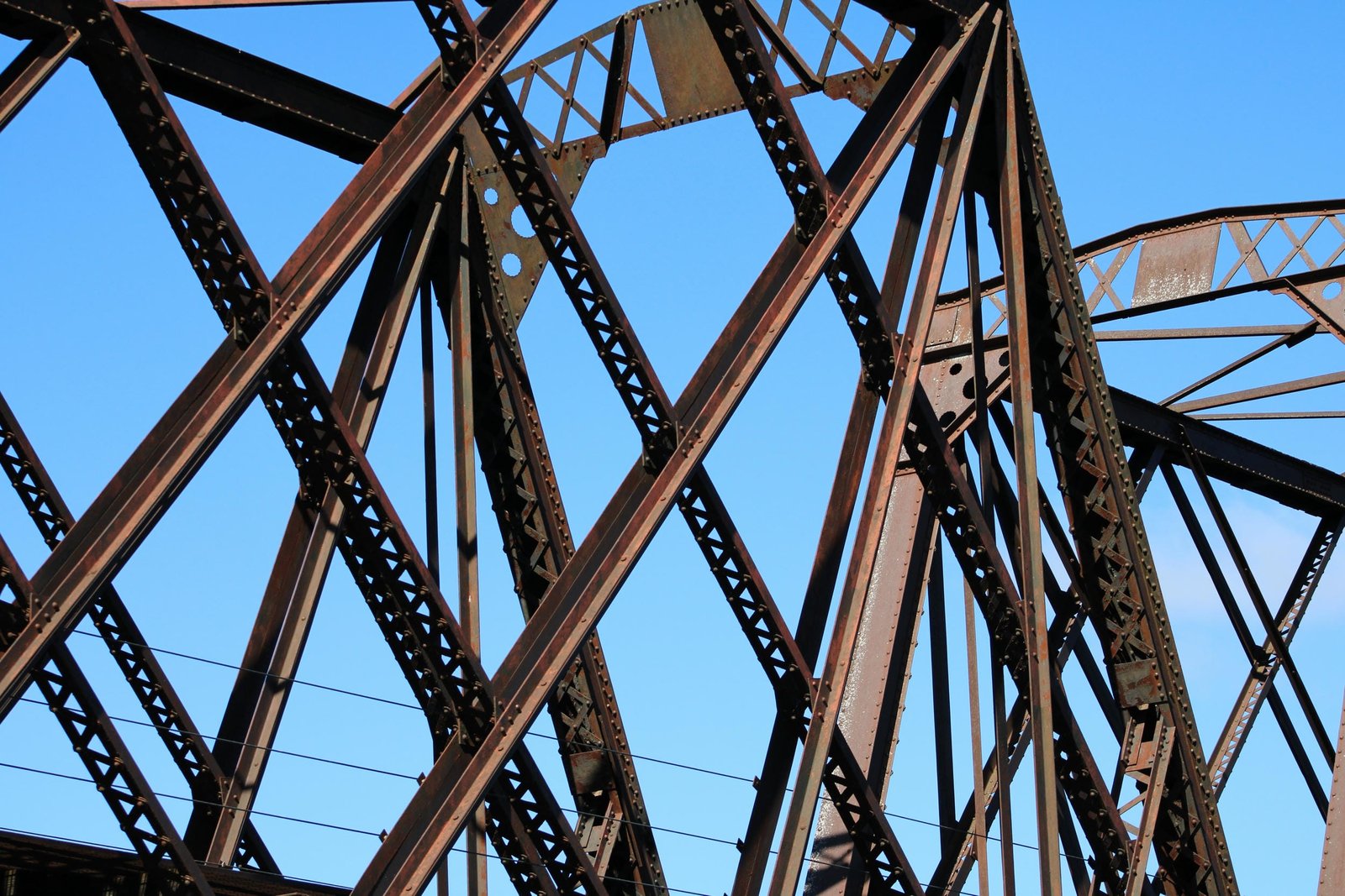 Truss member details
